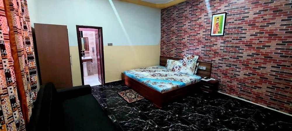 Kikis Court Resort Hohoe Exterior foto